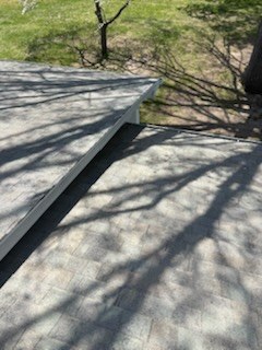 Flat roof after soft washing — clean and uniform